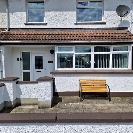 Cosy On The Coast Villa Portrush Exterior photo